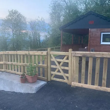 Kabin In The Woods Llandybie Exterior foto