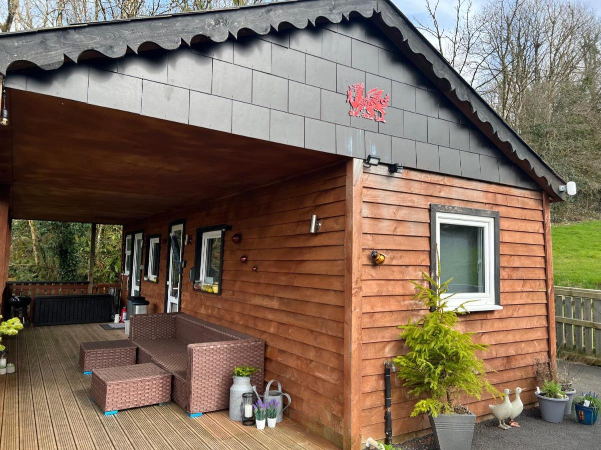 Chalet In The Woods